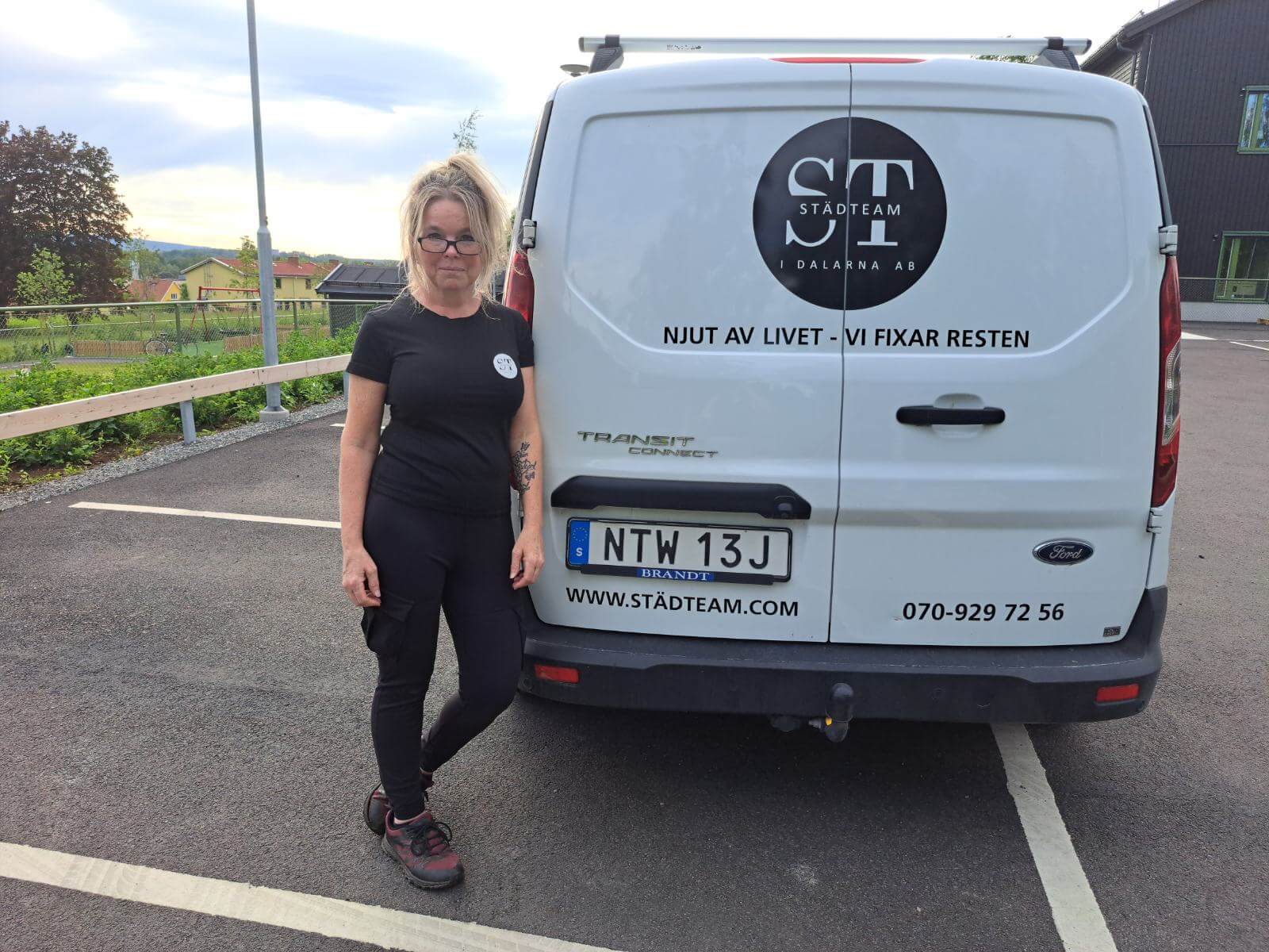 Veronica Larsson – personlig och erfaren städexpert som driver STÄDTEAM i Borlänge och Falun med fokus på kvalitet och kundnöjdhet